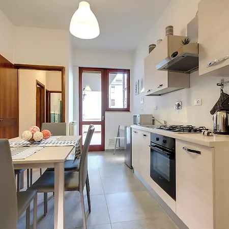 Lungarno Apartment By Mamo Florence-2
