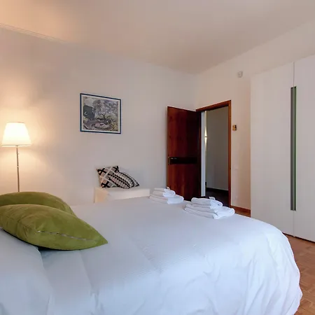 Lungarno Apartment By Mamo Florence-3